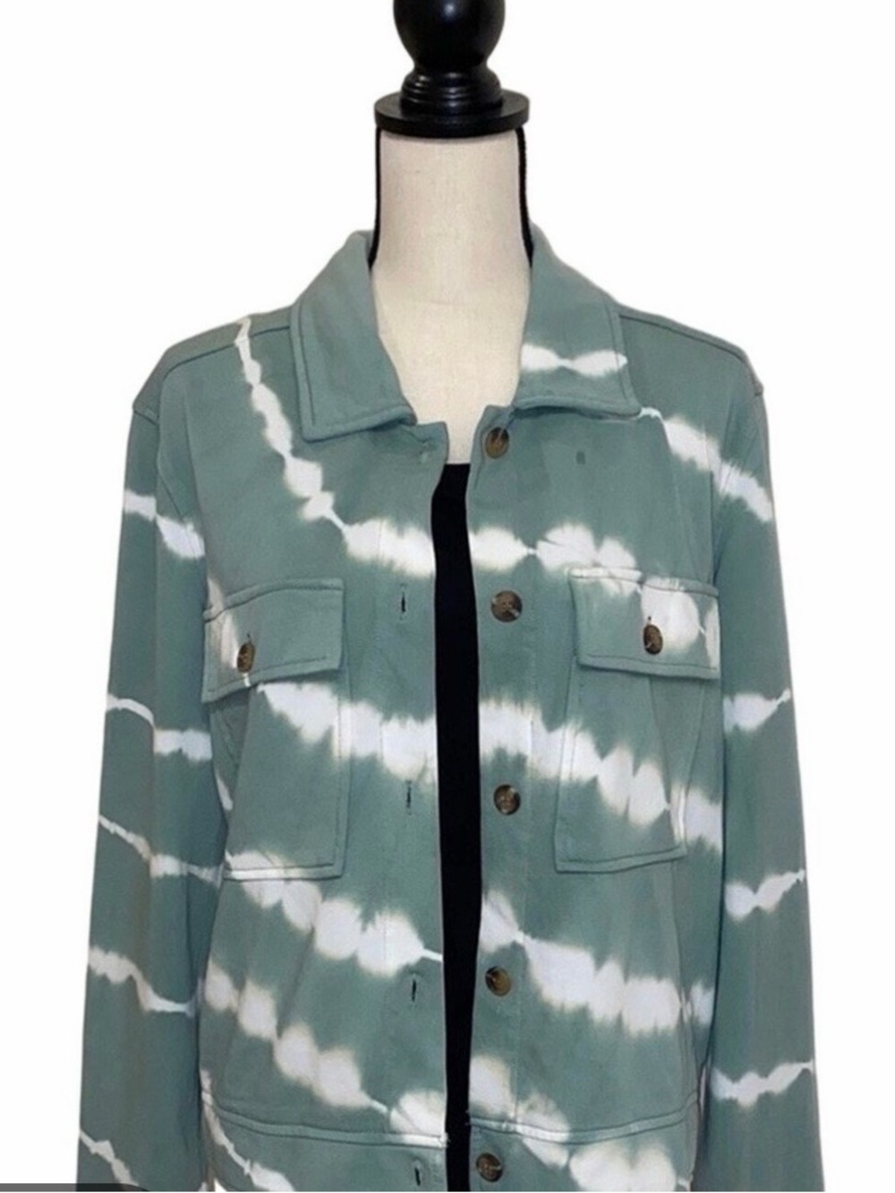 Umgee Sage Green and White Tie-Dye Shacket xl button up nwt